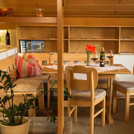 Haus Christl Apartamento *